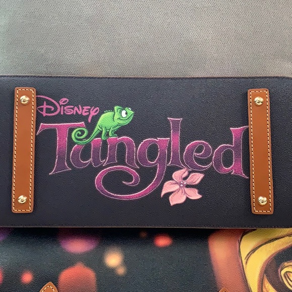 Disney x Dooney Bourke Rapunzel Tangled Tote bag - Picture 10 of 14